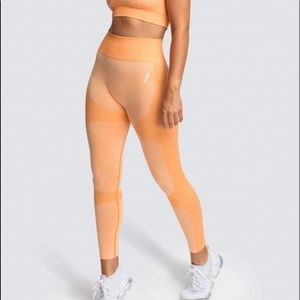 DOYOUEVEN orange sorbet leggings